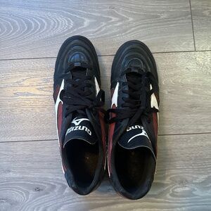 Mizuno Tennis Shoes